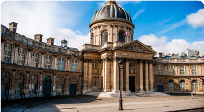 Paris city view with historic building and blue sky